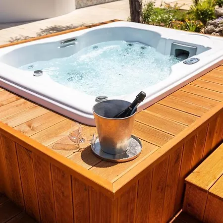 Le Gemelle Boutique 3* トッレ・スーダ