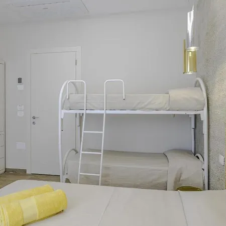 Le Gemelle Boutique 3*