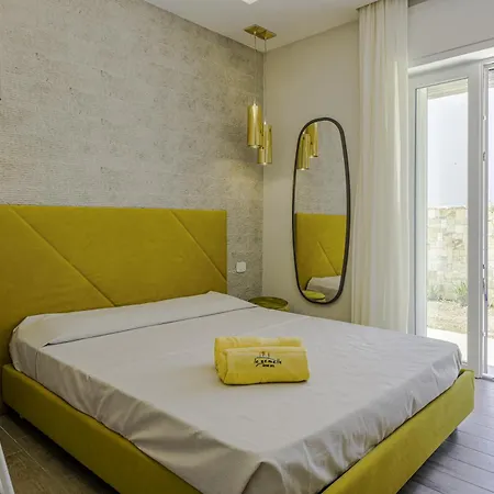 Le Gemelle Boutique 3* טורה סודה