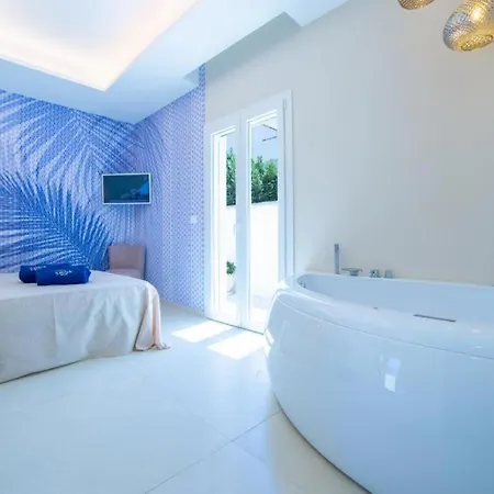 Le Gemelle Boutique 3* Torre Suda