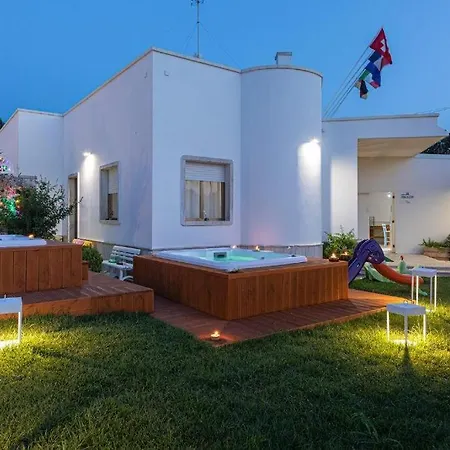 Le Gemelle Boutique 3* Torre Suda